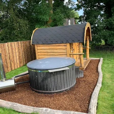 Neues Mit Riesem Garten Und Sauna Und Pool Holiday home Sehestedt (Lower-Saxony)