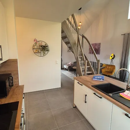 Holiday home Neues Mit Riesem Garten Und Sauna Und Pool *