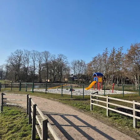 Neues Mit Riesem Garten Und Sauna Und Pool * Sehestedt (Lower-Saxony)